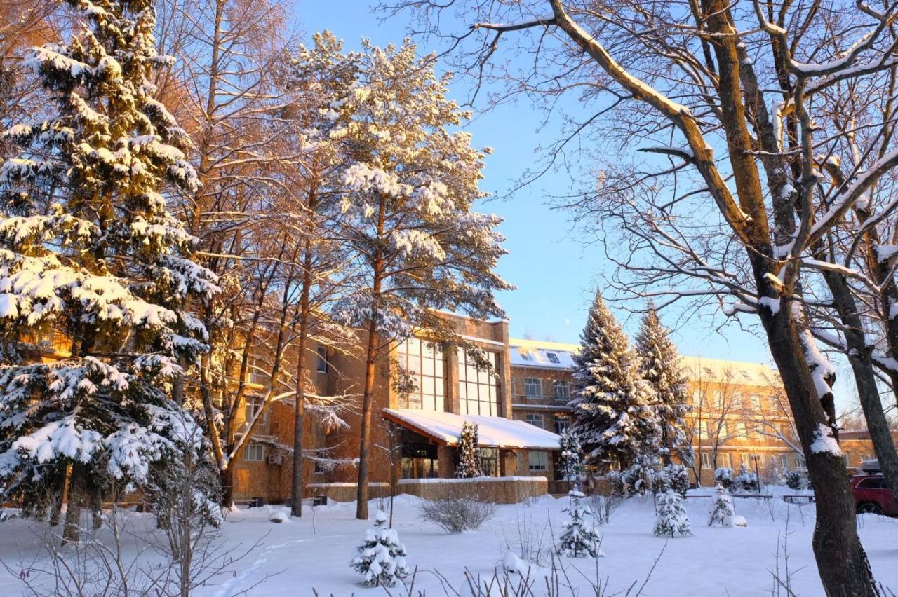 Hotel Edem Orechovo-Zoejevo Buitenkant foto